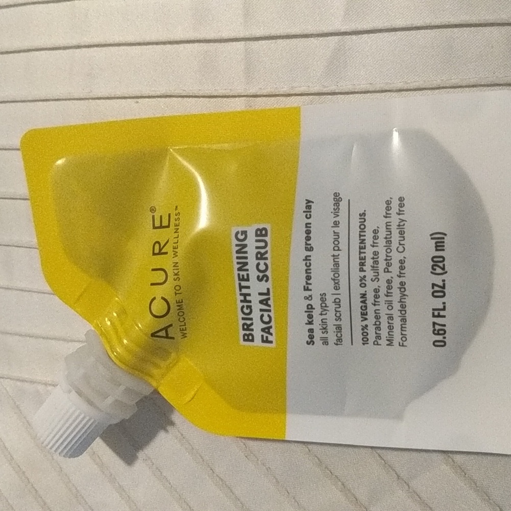 Brightening Facial Scrub